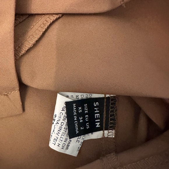 Best - Picture 2 of 2